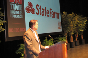 Dean Van Loon of State Farm Speaks at Lied Center Ethics Event