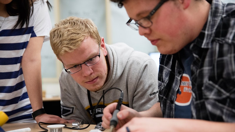 Students from the College of Engineering working on a project.