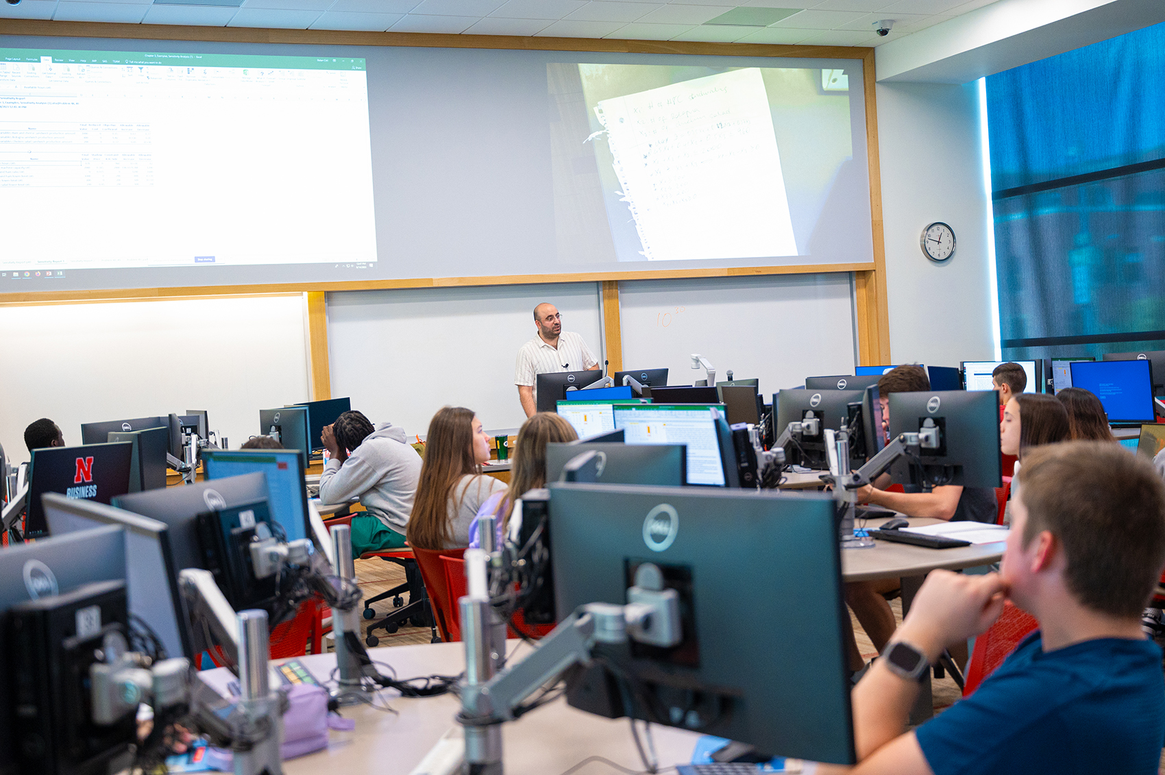 Students attending a SCMA class in Hawks Hall.