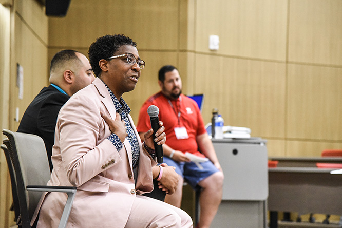 Students listened to community leaders such as Genelle Moore, HR Assistant for Lincoln Public Schools and the Lincoln Police Department’s first black woman officer, during a panel discussion.