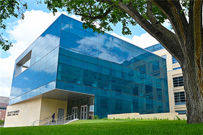 Spring Dean’s List Recognizes 1,323 Business Students