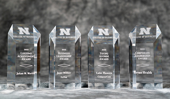 JoAnn Martin, ’75, Jane Miller, '84, Luke Hansen, '10, and Bryan Health received the 2022 Nebraska Business Advisory Board Awards.