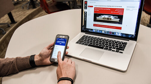 hands working online