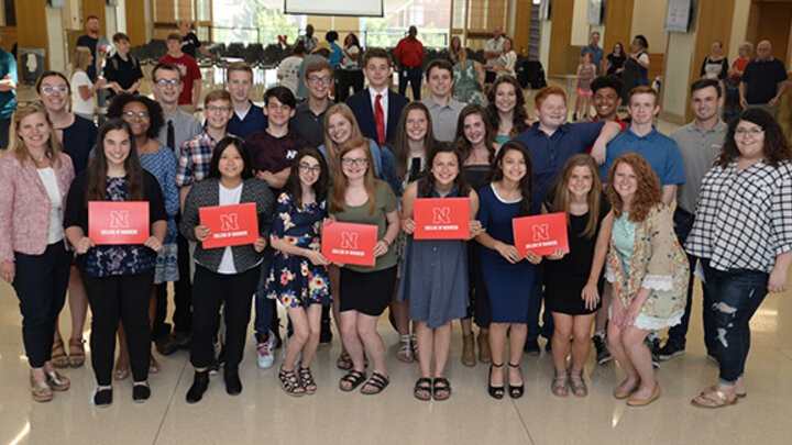 Group of 22 High School Students in Nebraska's Future Builders Challenge