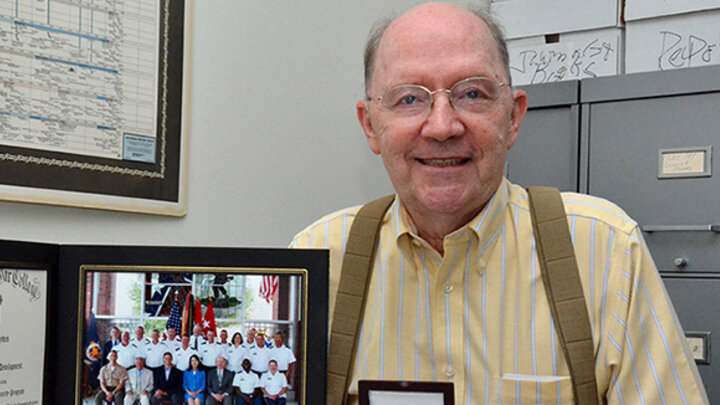 Dr. Greg Hayden