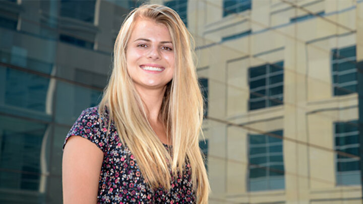 Megan Schweihofer Headshot