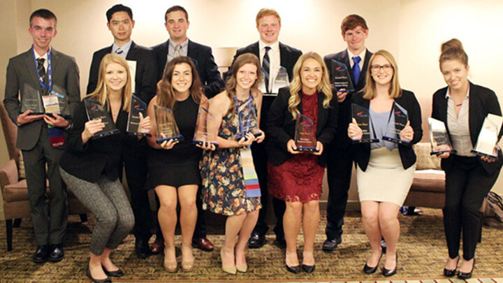 Nebraska CoB students 