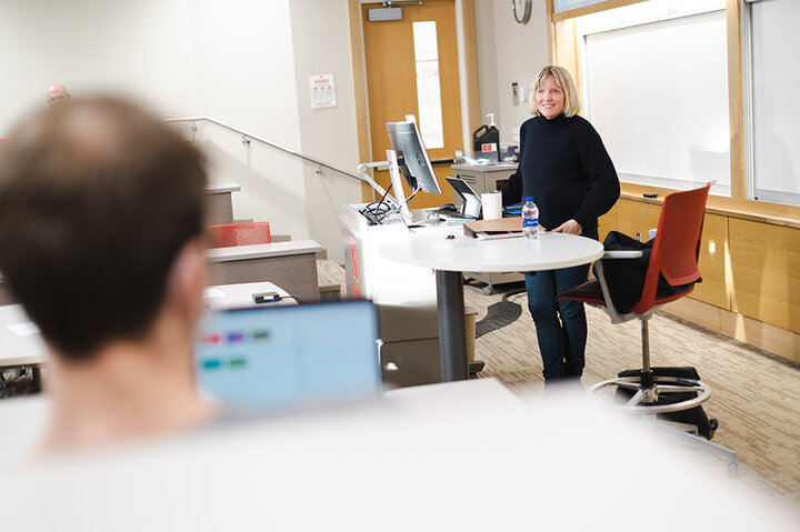 As part of Investors with Purpose, students meet and learn from business leaders like Ingrid Wadell, director of product development at First National Bank of Omaha, about topics relevant to investing like blockchain.