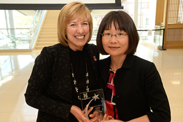 Dr. Julie Wu